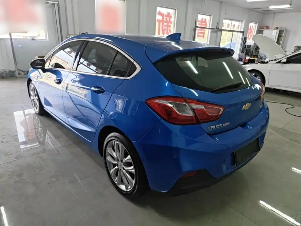 Chevrolet Cruze — миниатюра 5