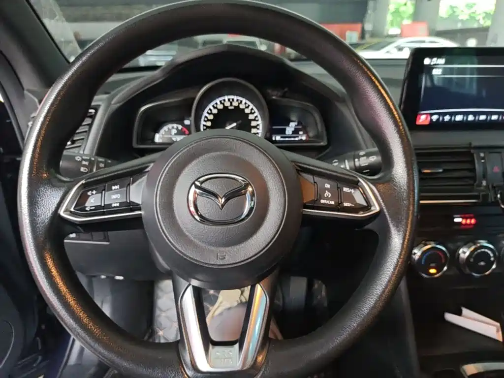 Mazda CX-4 — миниатюра 11