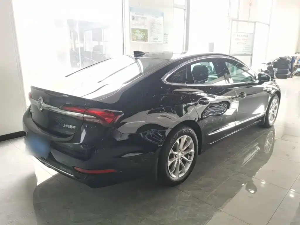 Buick LaCrosse — миниатюра 7