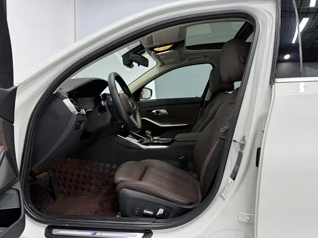 BMW 3 Series — миниатюра 15