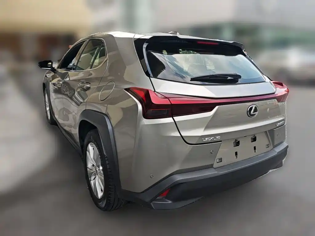 Lexus UX — миниатюра 7