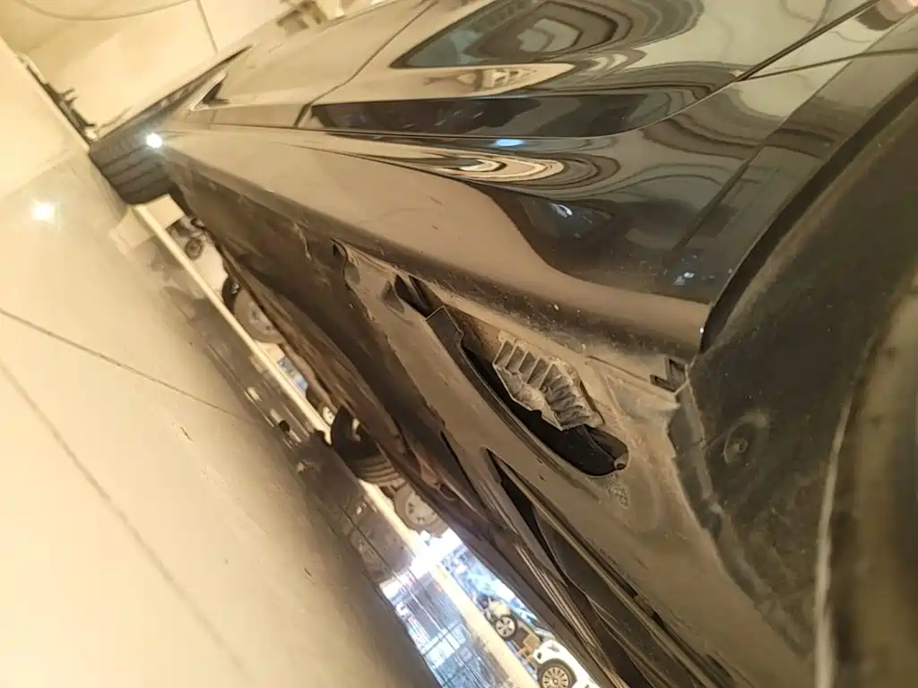 BMW 5 Series — миниатюра 22