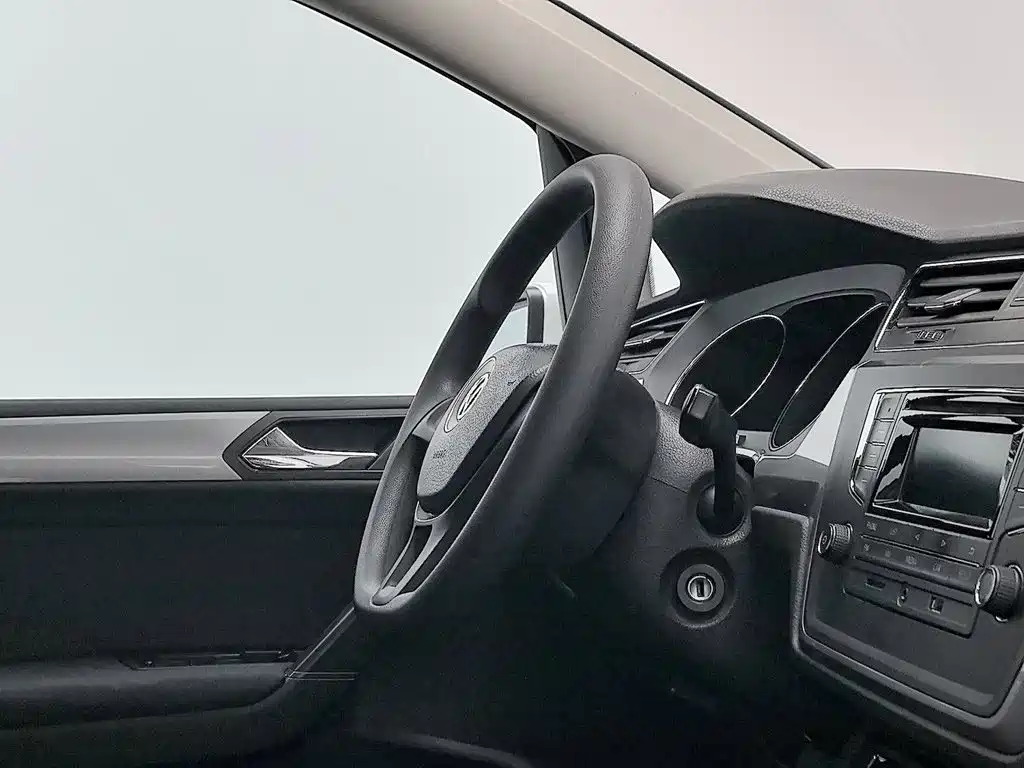 Volkswagen Touran — миниатюра 22