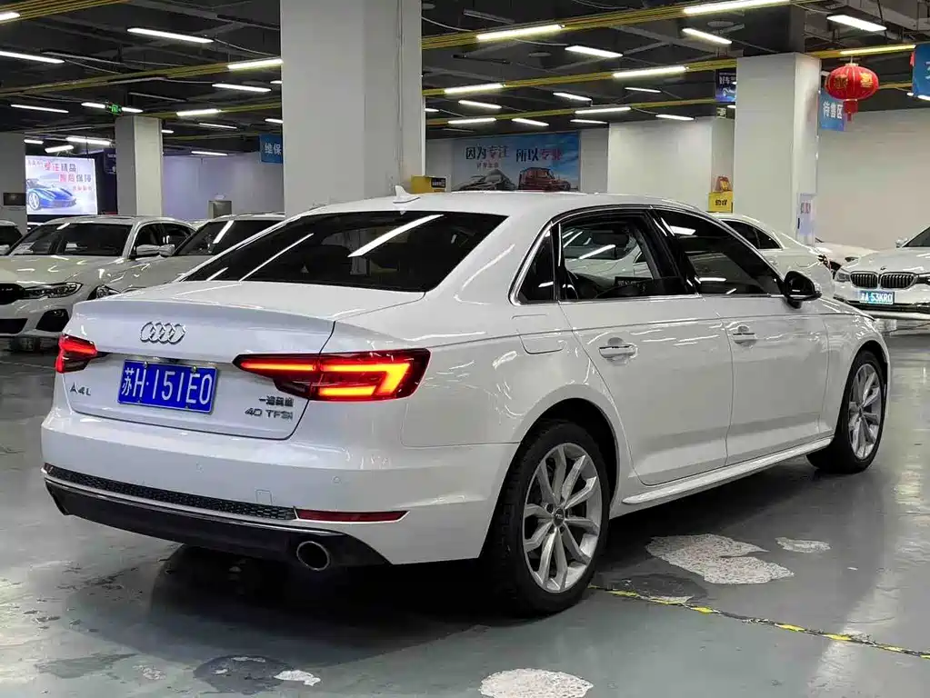Audi A4L — миниатюра 7