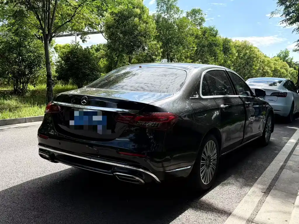 Mercedes-Benz E-Class E 2016 E 300 L Fashion