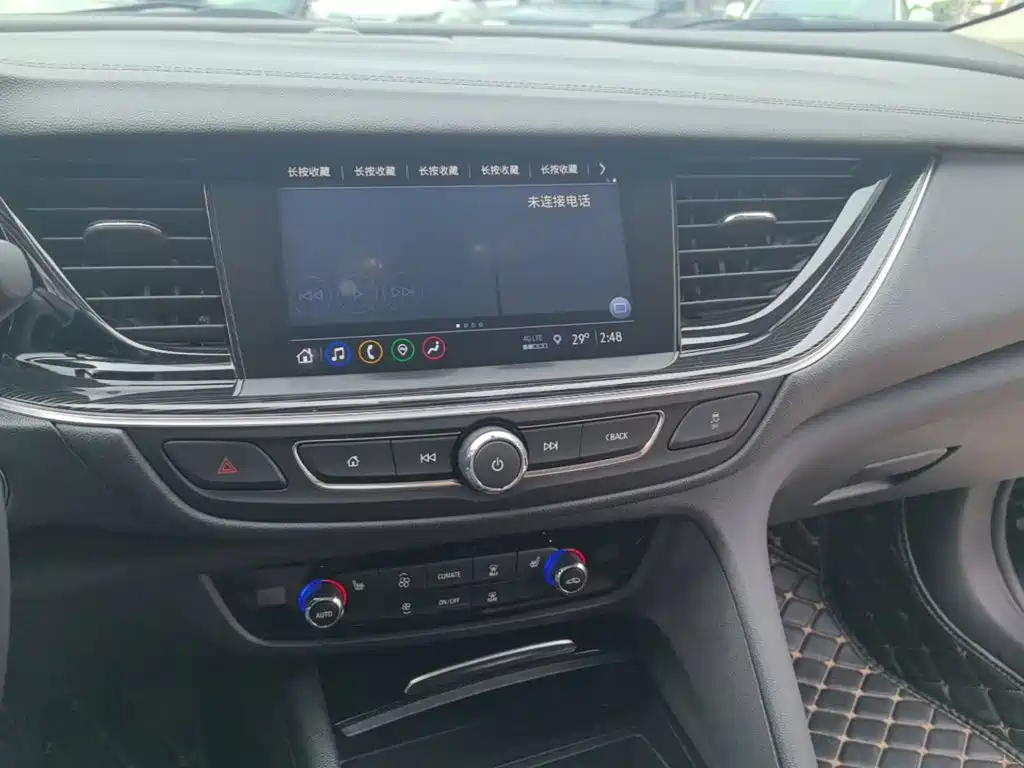 Buick Regal — миниатюра 13