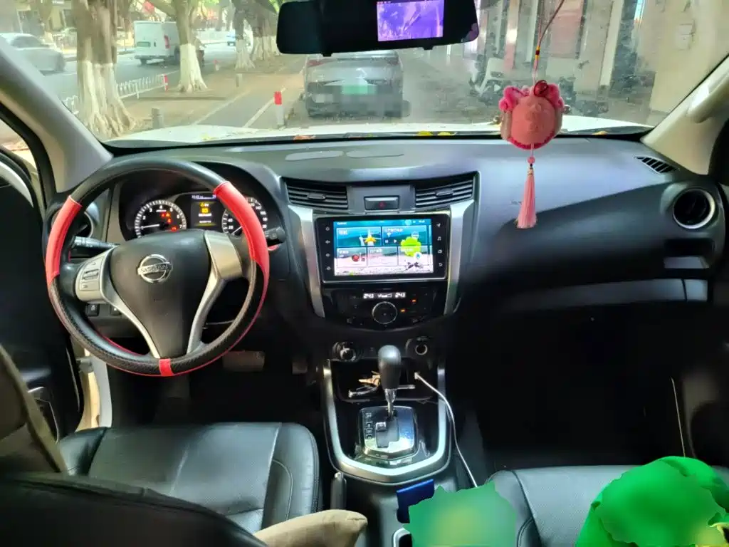 Nissan Terra — миниатюра 5