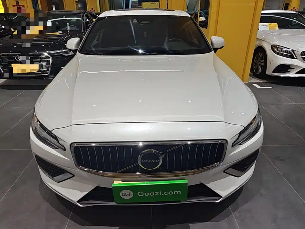 Volvo S60 — миниатюра 3