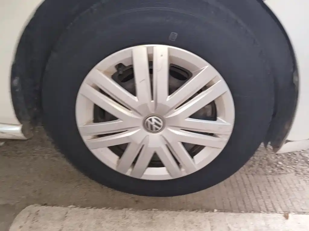 Volkswagen Polo — миниатюра 8