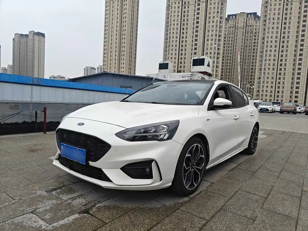 Купить Ford Focus