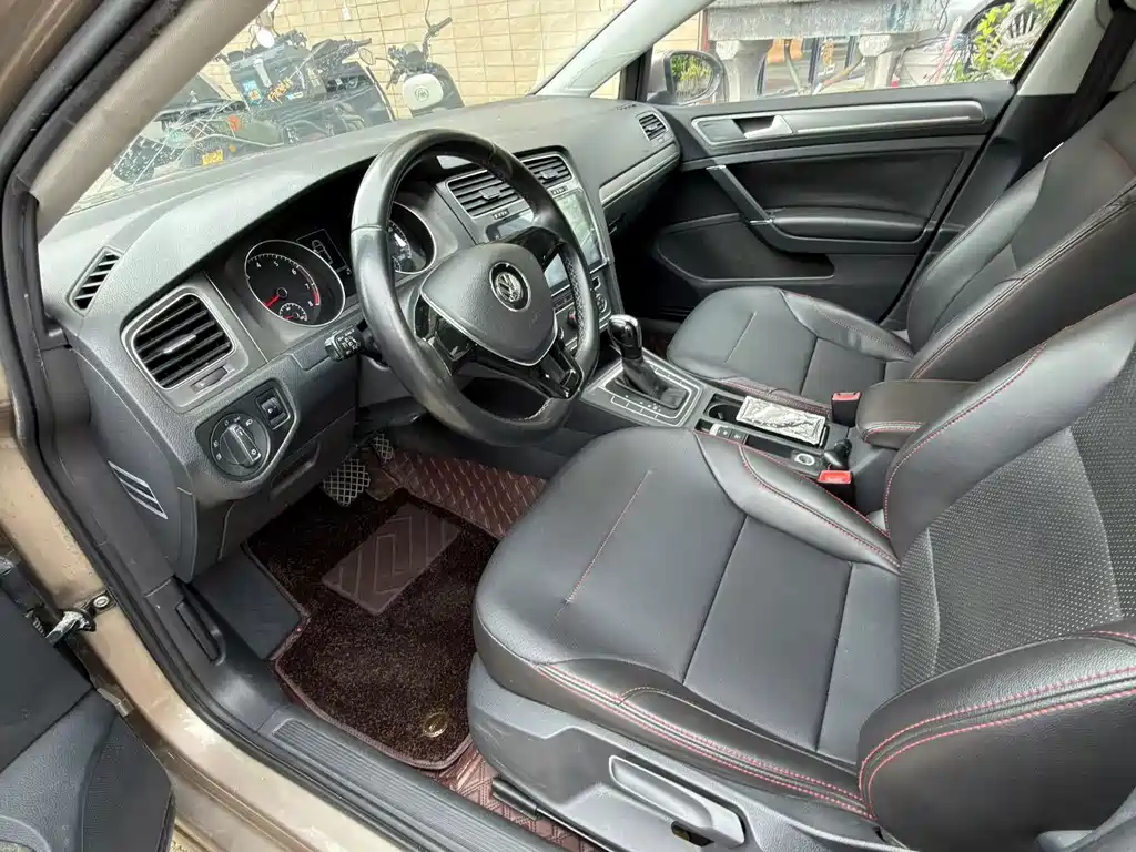 Volkswagen Golf — миниатюра 6