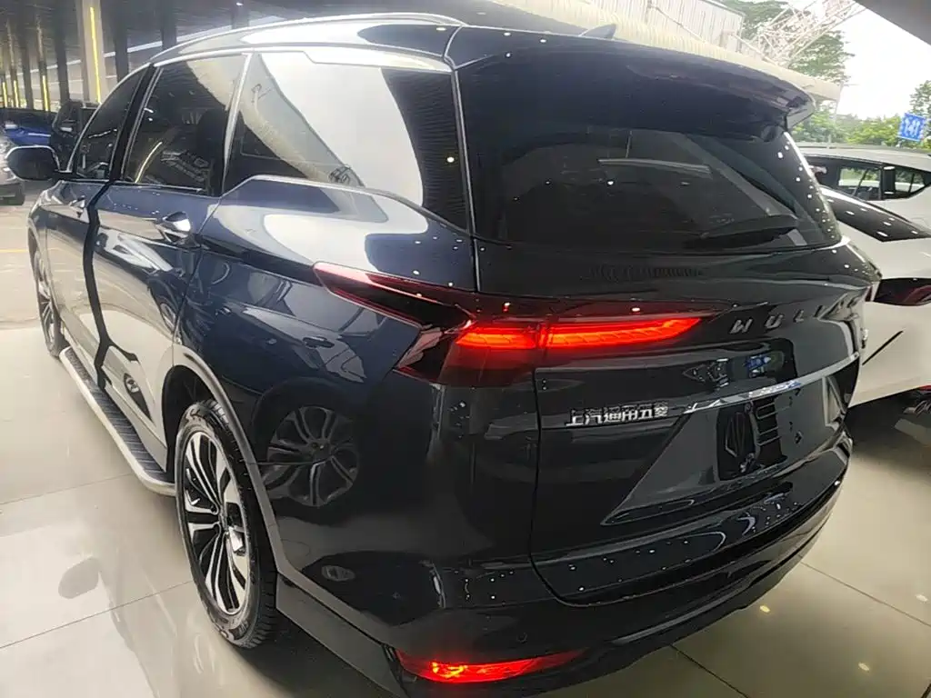 Wuling Victory — миниатюра 5