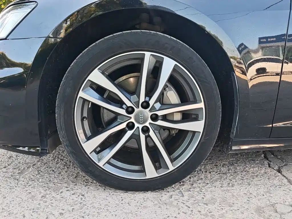 Audi A6L — миниатюра 23