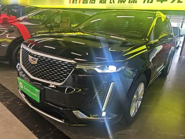 Cadillac XT6