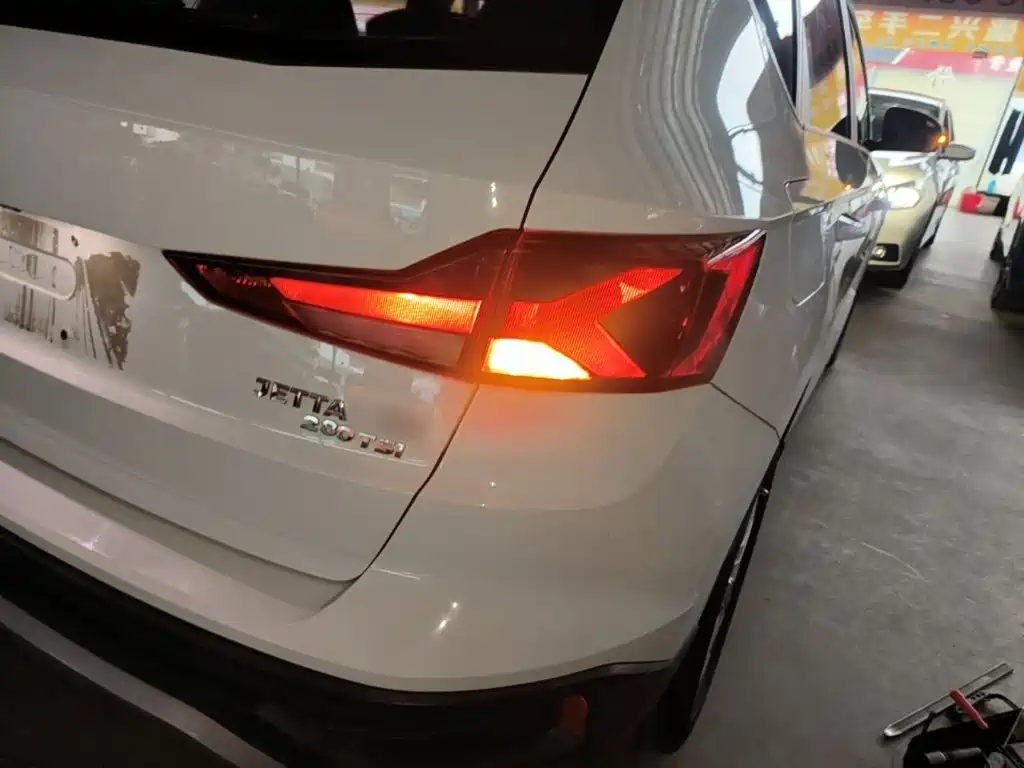 Jetta VS5 — миниатюра 8
