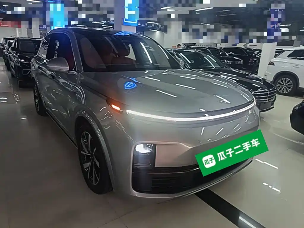 Li Auto Li L8 — миниатюра 4