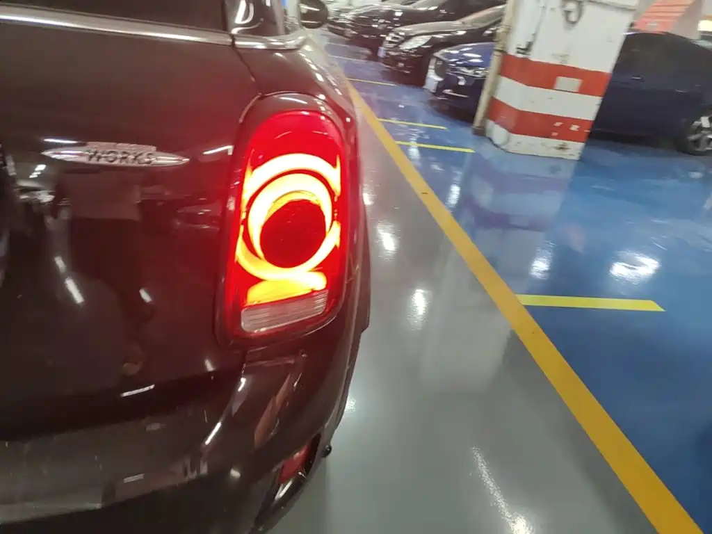 MINI Mini JCW Countryman — миниатюра 8