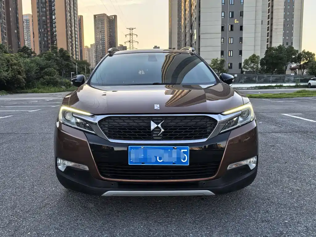 DS 6 2016 1.8T Luxury THP200