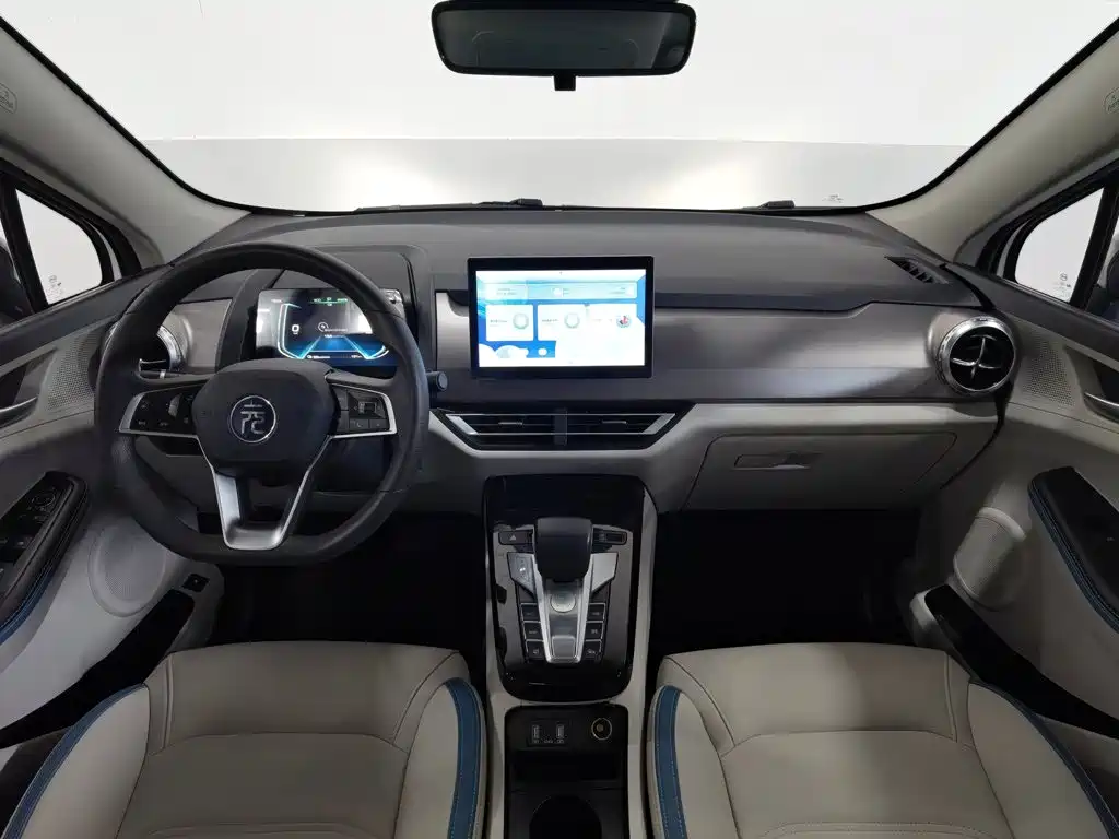 BYD Yuan Pro — миниатюра 5