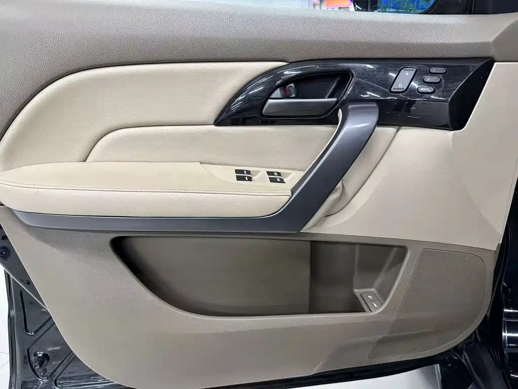 Acura MDX — миниатюра 20