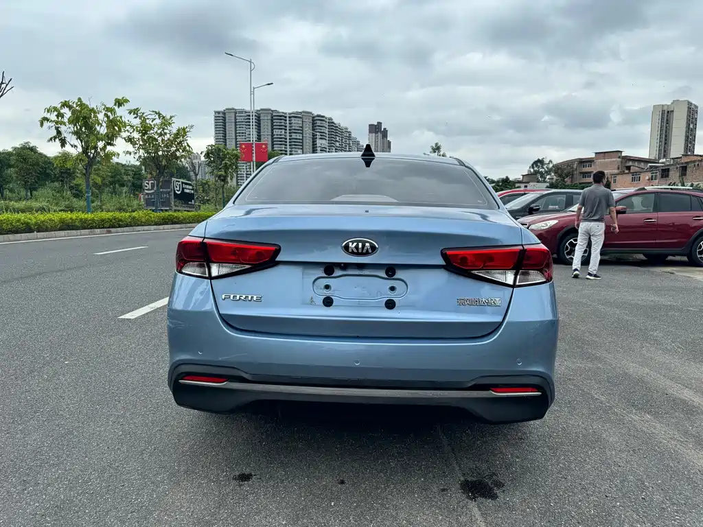 Kia Forte — миниатюра 5