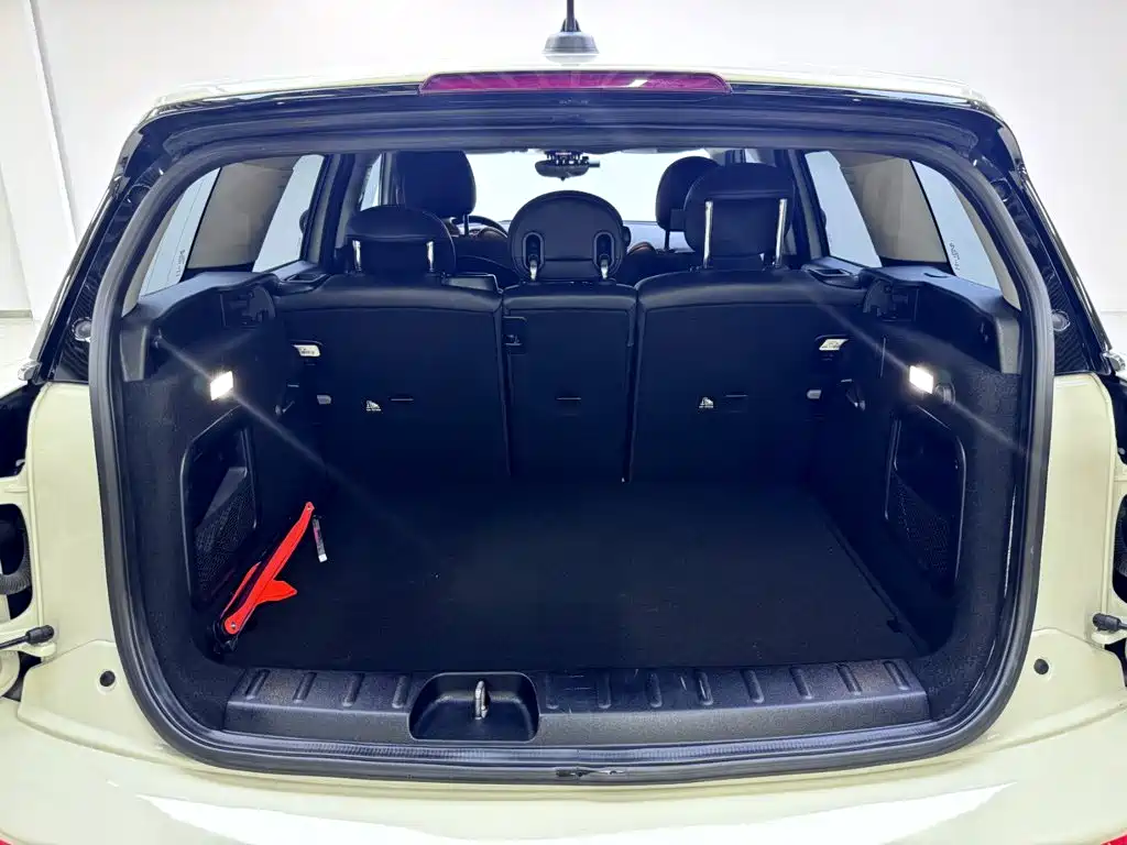 MINI Mini Clubman — миниатюра 20
