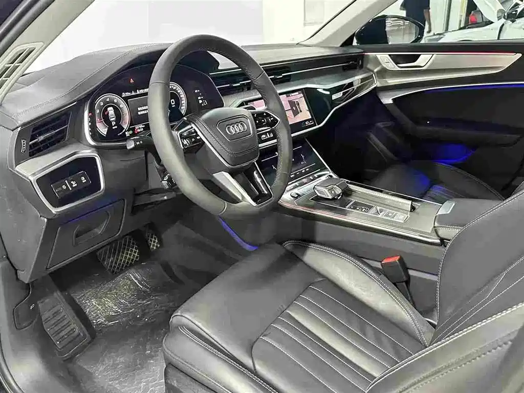 Audi A6L — миниатюра 12
