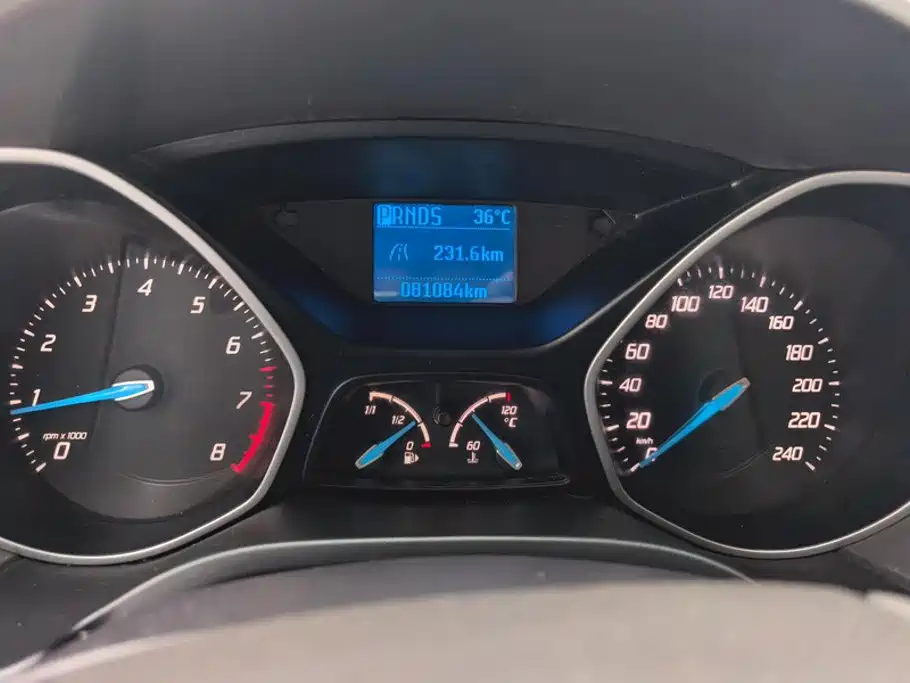 Ford Focus — миниатюра 14