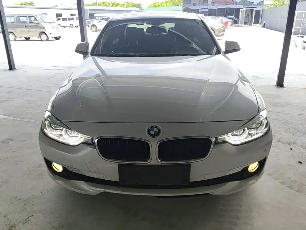 BMW 3 Series — миниатюра 3
