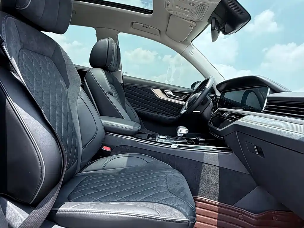 Hongqi Hongqi HS5 — миниатюра 16