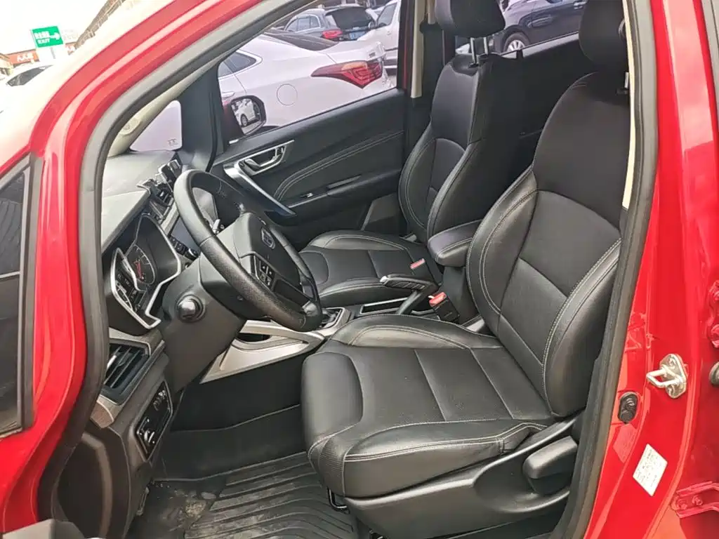 Geely Vision X3 — миниатюра 15
