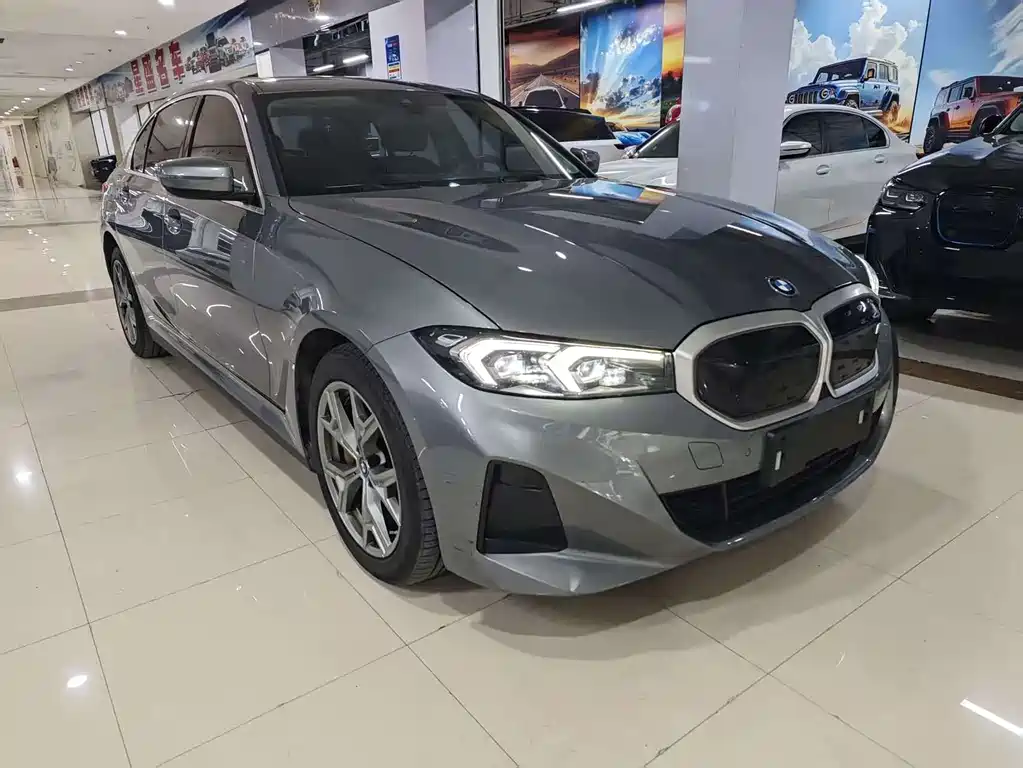 BMW i3 2024 eDrive 35 L