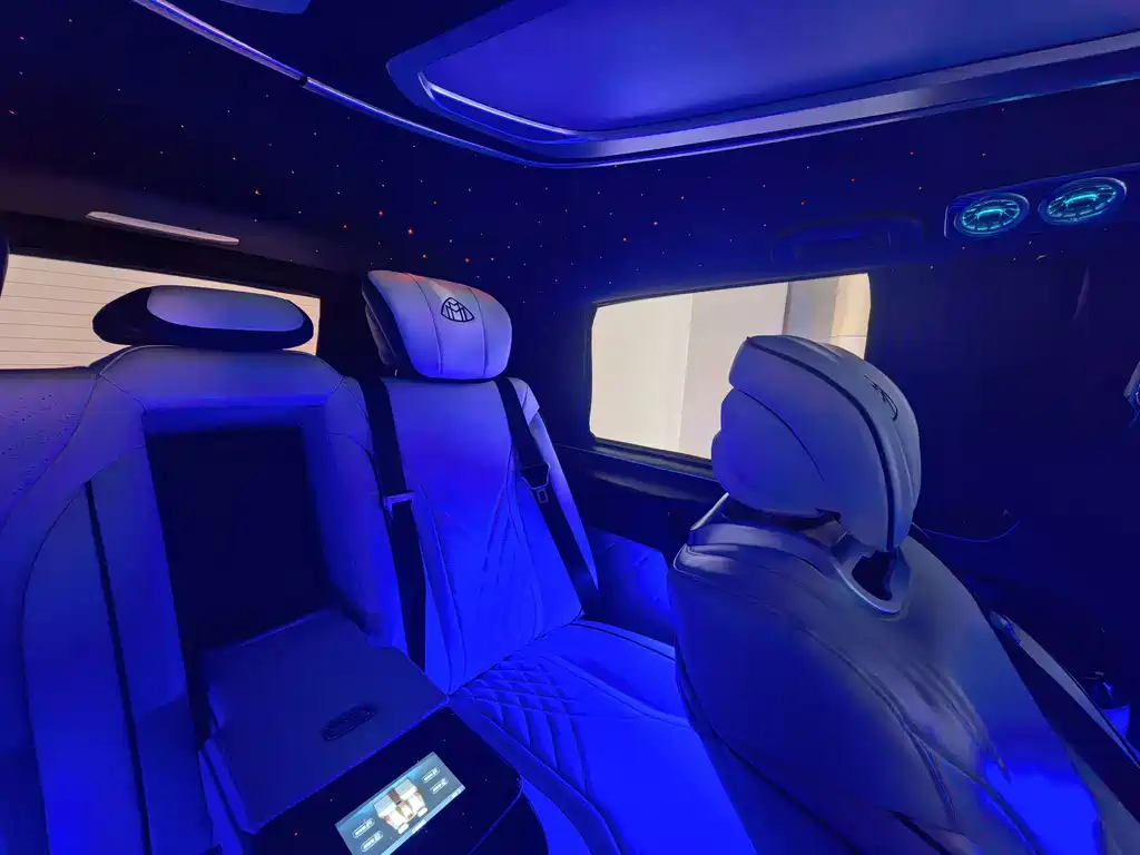 Mercedes-Benz Vito — миниатюра 20