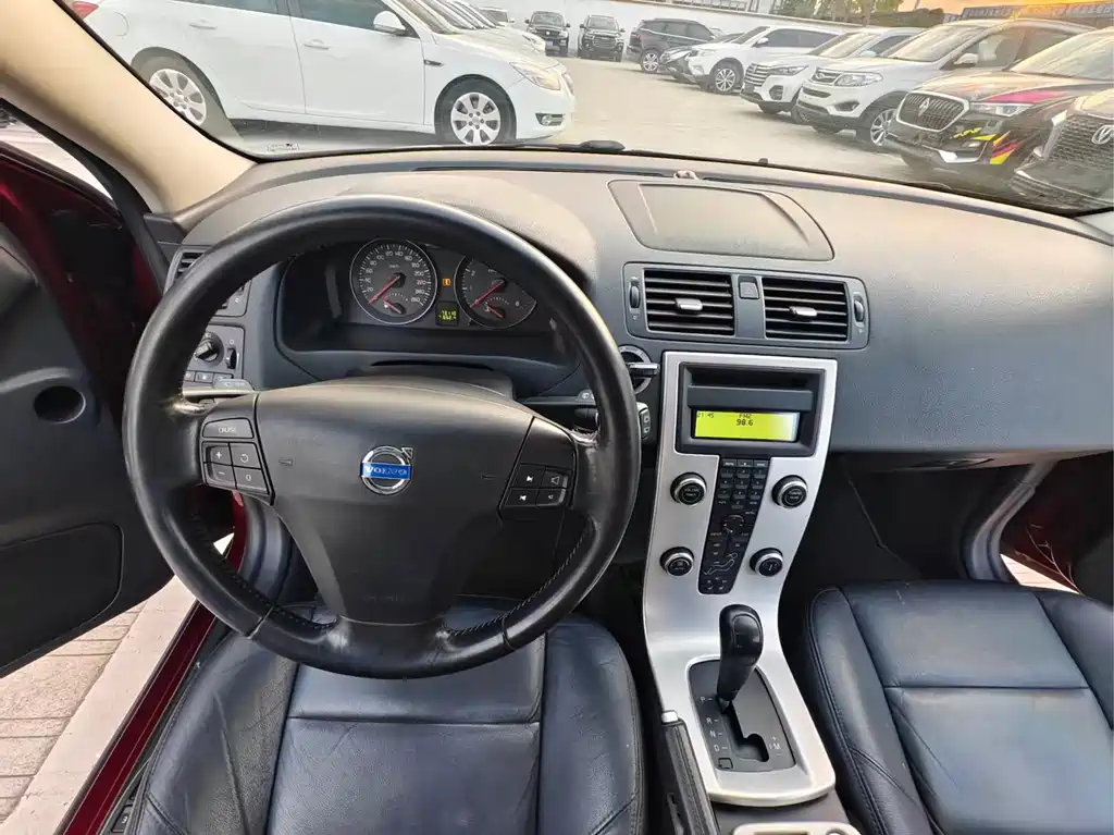 Volvo C30 — миниатюра 8