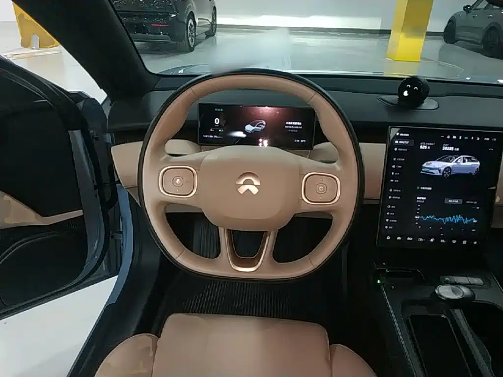 NIO ET5T — миниатюра 11