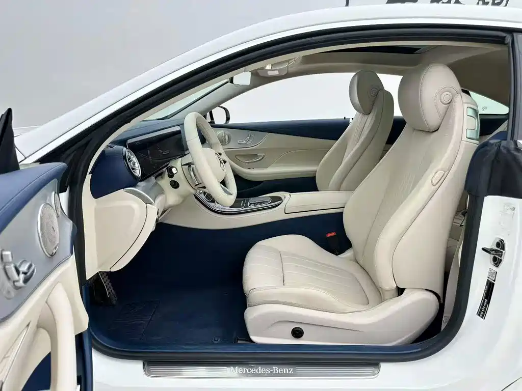 Mercedes-Benz E-Class (Import) — миниатюра 3