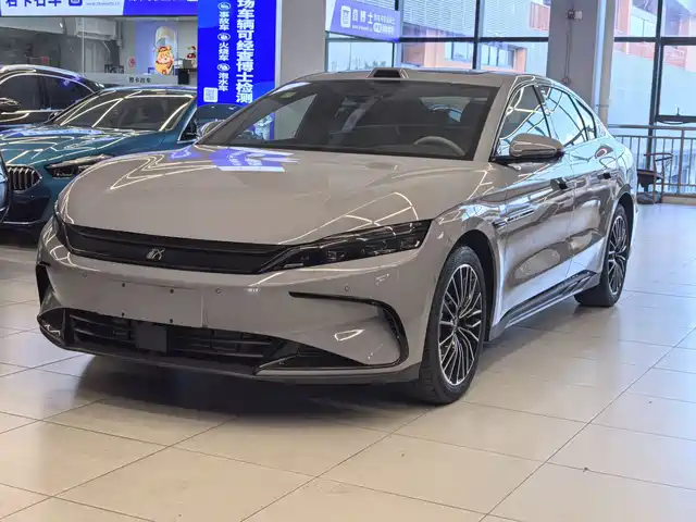 BYD HAN 2025