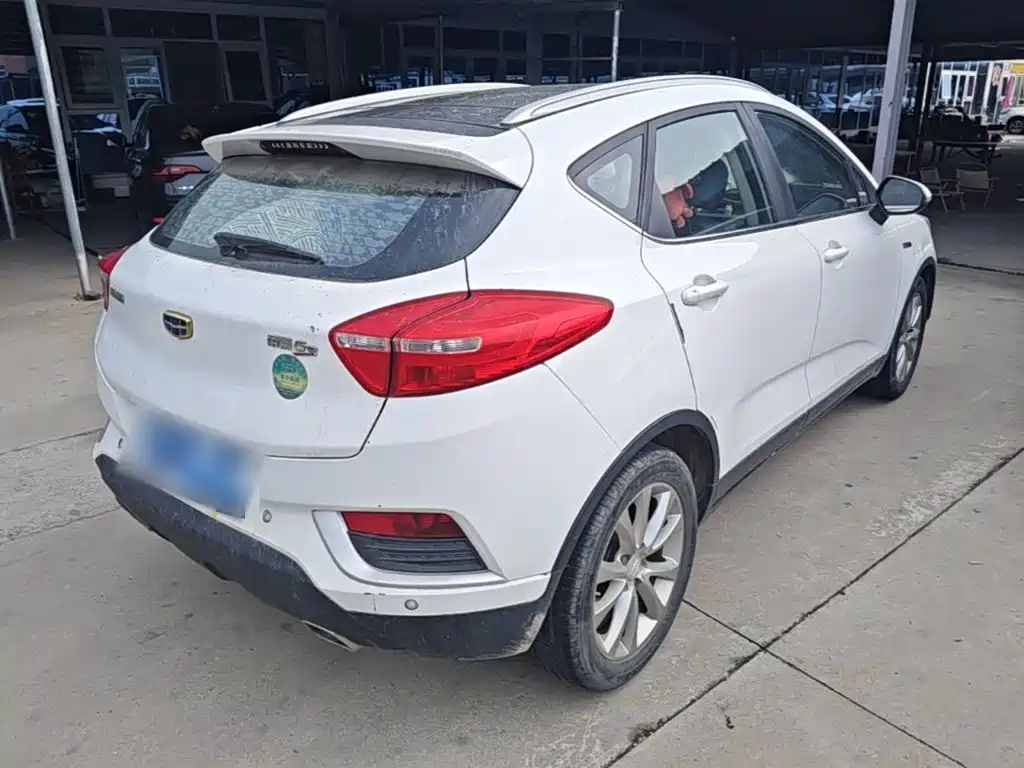 Geely Emgrand GS — миниатюра 7