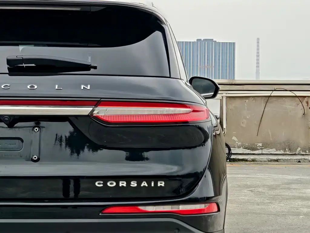 Lincoln Corsair — миниатюра 23