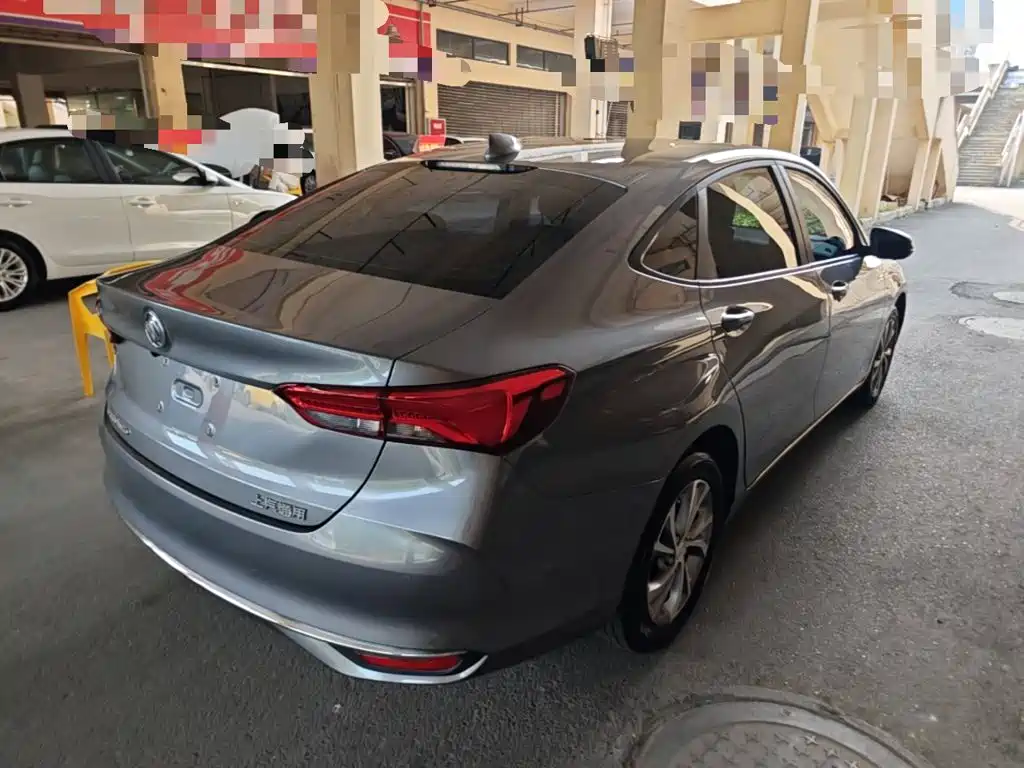 Buick Verano — миниатюра 7