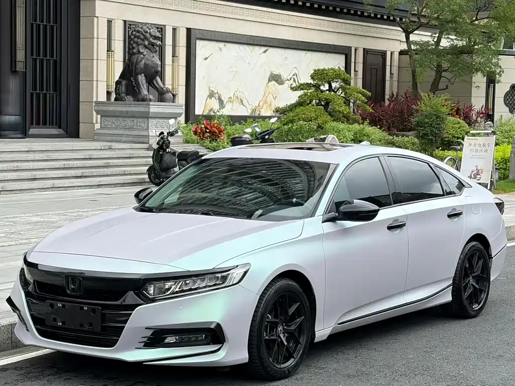 Купить Honda Accord