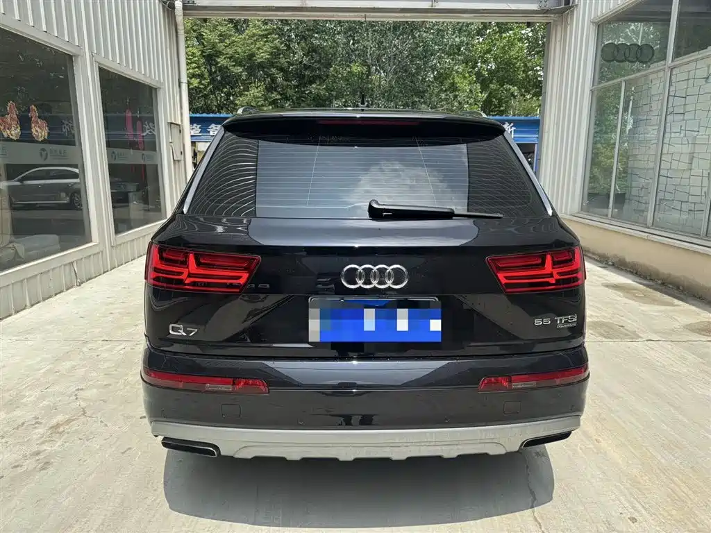 Audi Q7 2018 40 TFSI Comfort