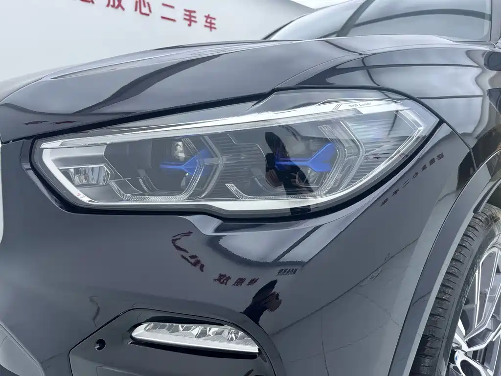 BMW X5 (Import) — миниатюра 25