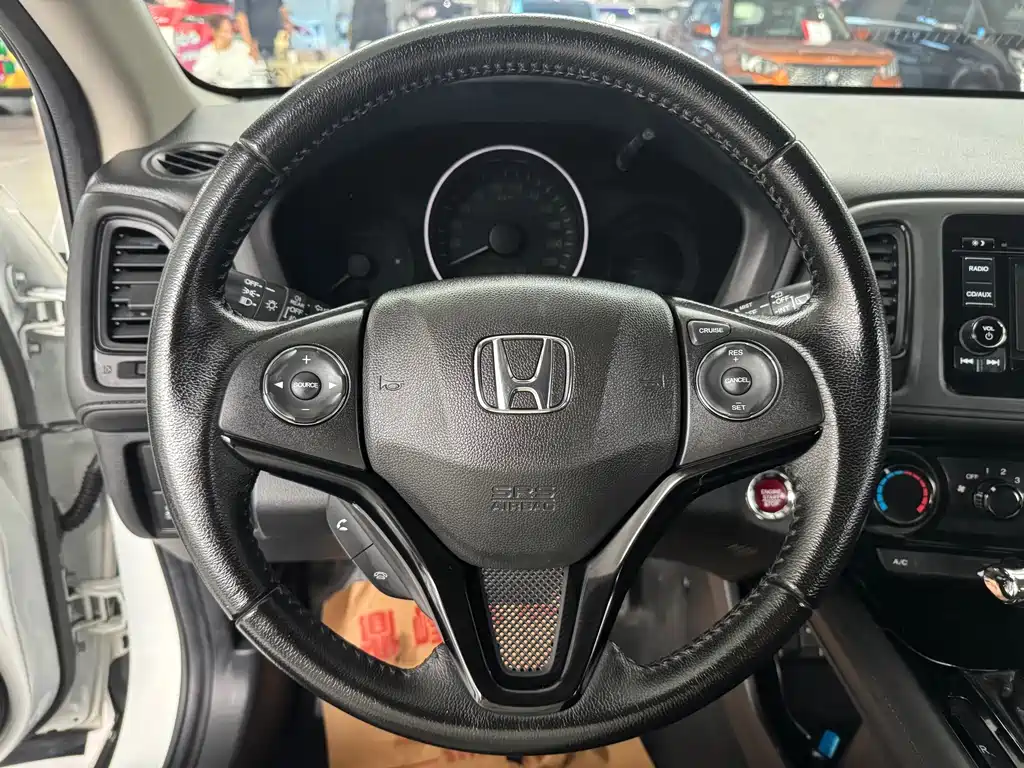 Honda Vezel — миниатюра 10