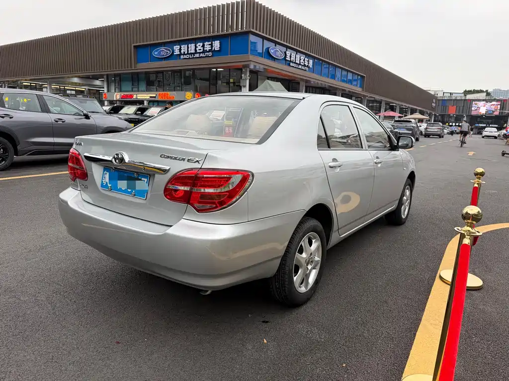Toyota Corolla — миниатюра 4