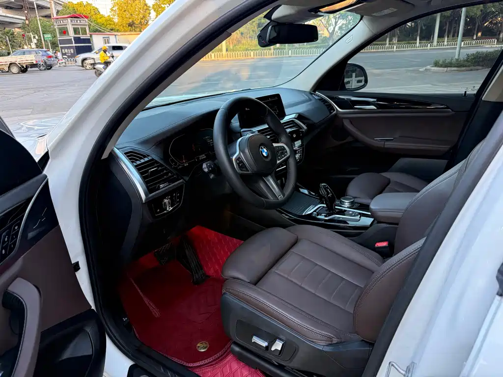 BMW X3 — миниатюра 7