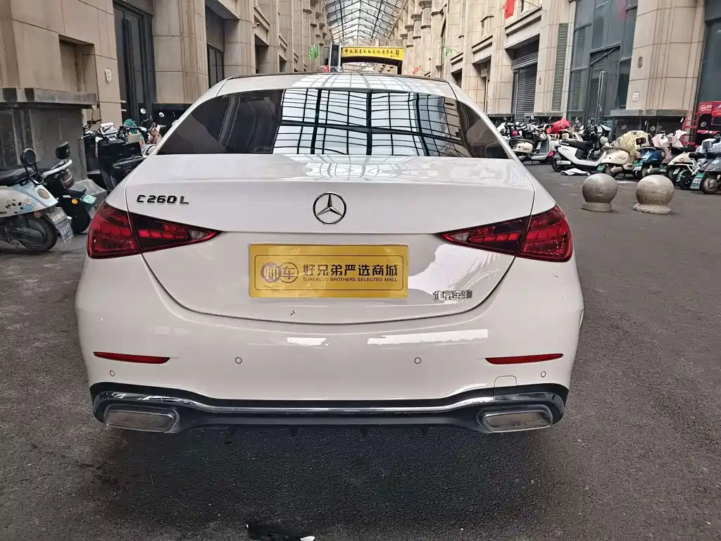 Mercedes-Benz C-Class — миниатюра 9