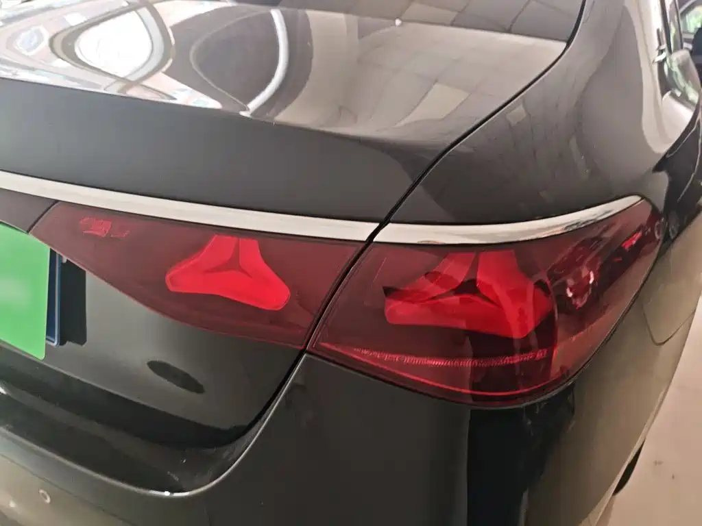 Mercedes-Benz E-Class E 2024 E 300 L Luxury