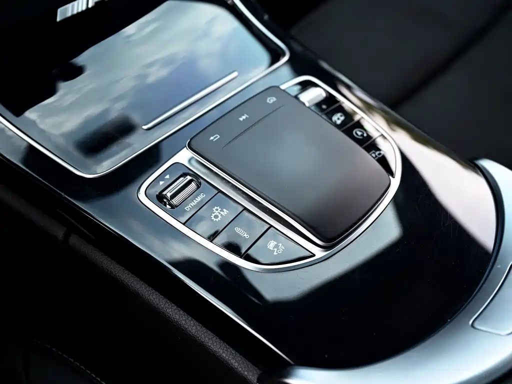 Mercedes-Benz C-Class AMG — миниатюра 11