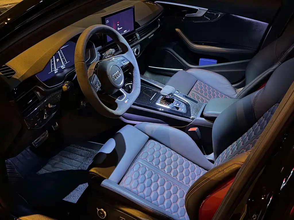 Audi RS 4 — миниатюра 2